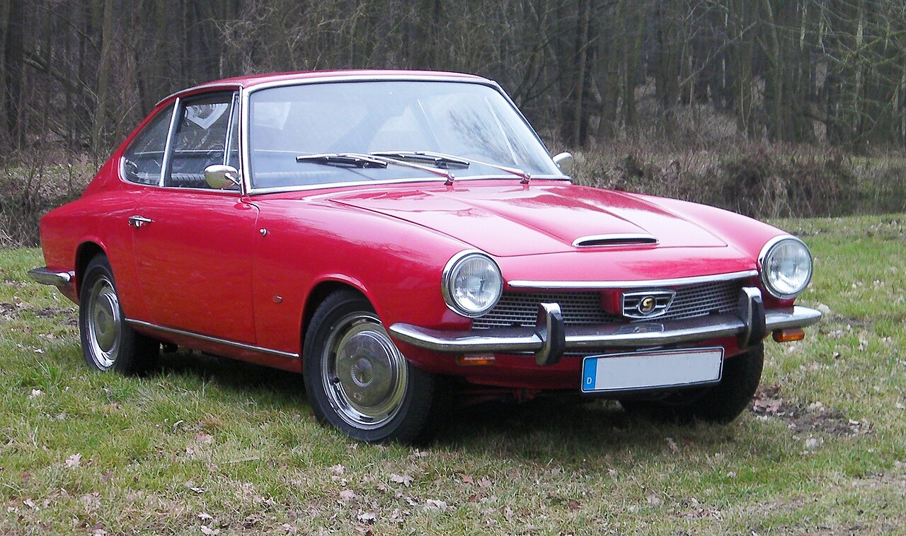Hans Glas GmbH Glas GT Glas GT Glas GT BMW GT March 1964 – August 1967 (Coupé), May 1965 – July 1967 (Cabriolet), June 1967 – May 1968 (BMW badged)