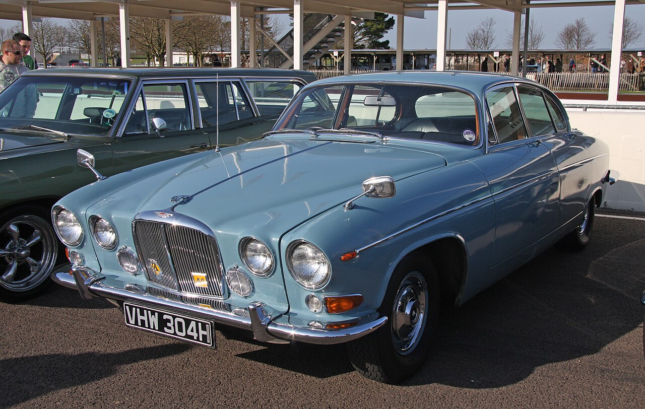Açıklama: Jaguar 420G