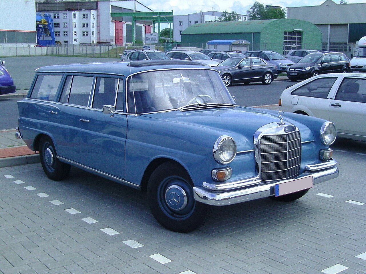 Mercedes-Benz W110 1961-1968