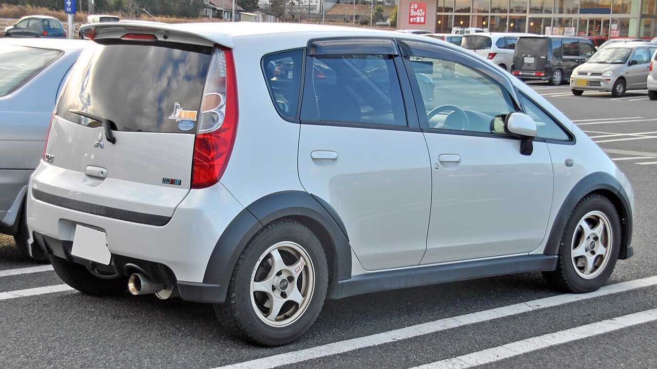 Mitsubishi Colt 1962-2025