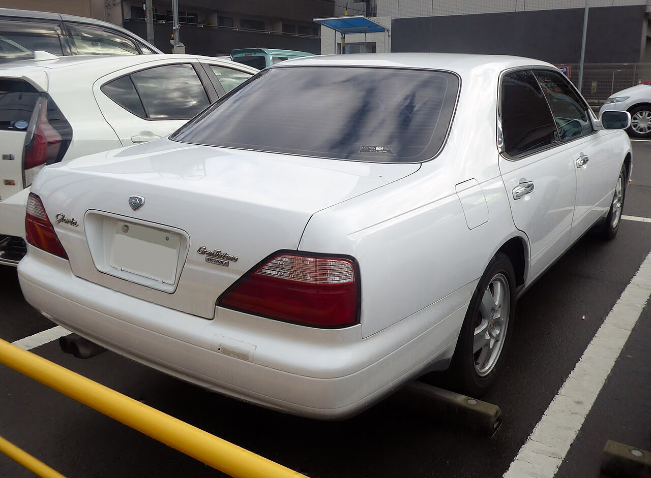 Nissan Gloria 1959-2004