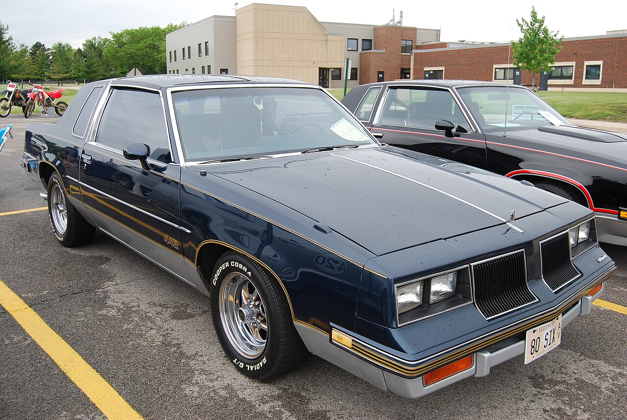 Oldsmobile Cutlass 1961–1999