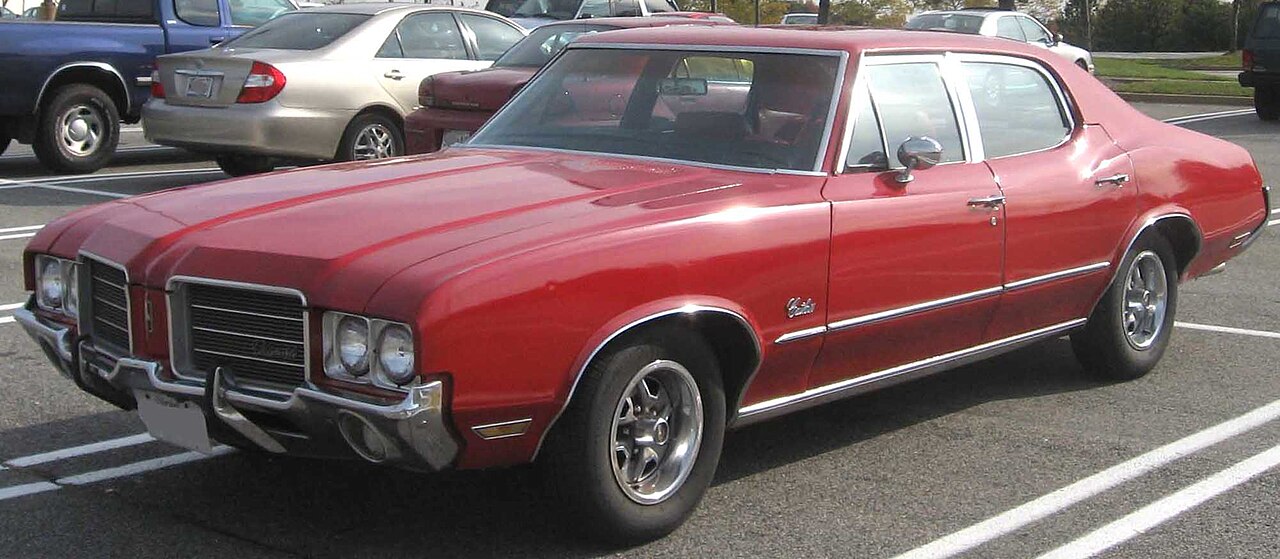 Oldsmobile Cutlass 1961–1999