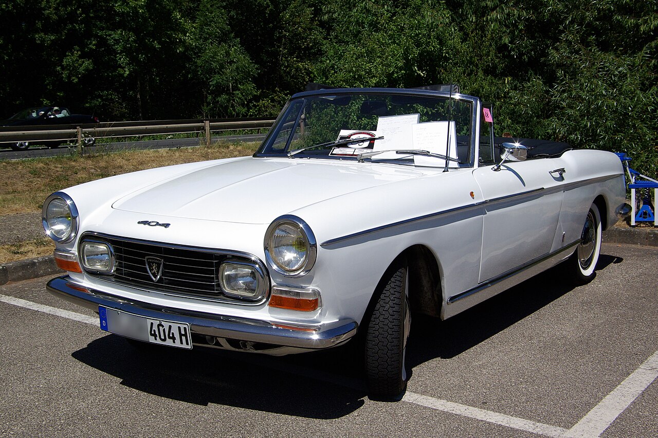Peugeot 404 1960-1975 (Avrupa) / 1960-1978 (Güney Afrika) / 1962-1980 (Arjantin) / 1965-1991 (Kenya)