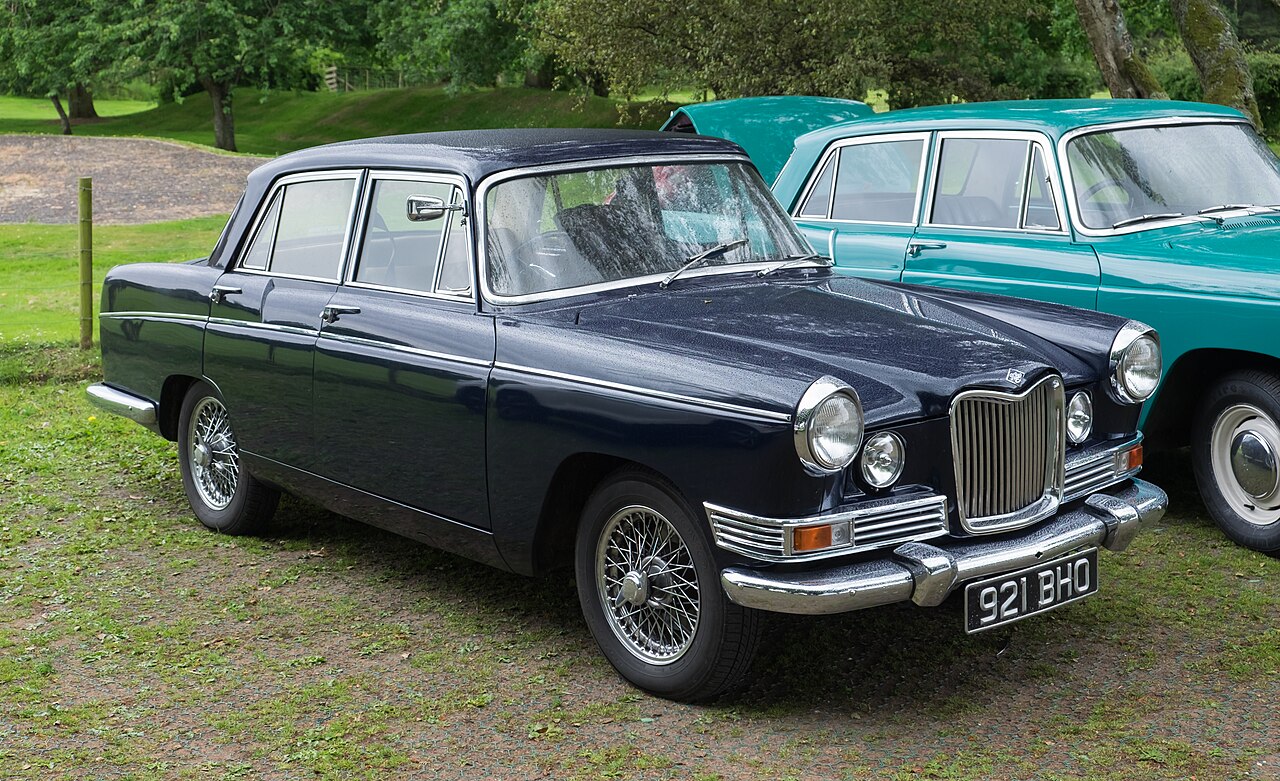 Riley 4Farina-styled B-series 1959–1969