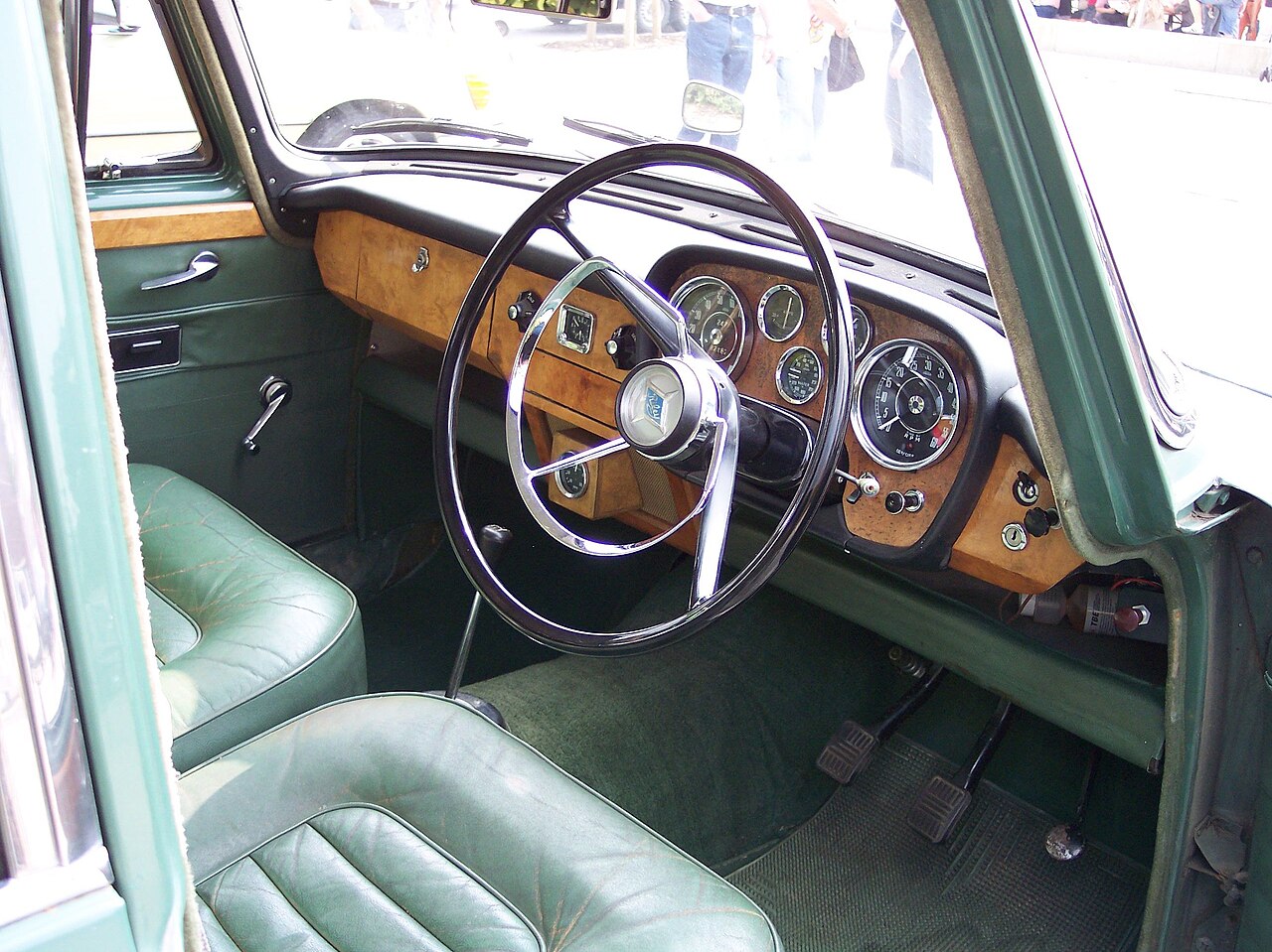 Riley 4Farina-styled B-series 1959–1969
