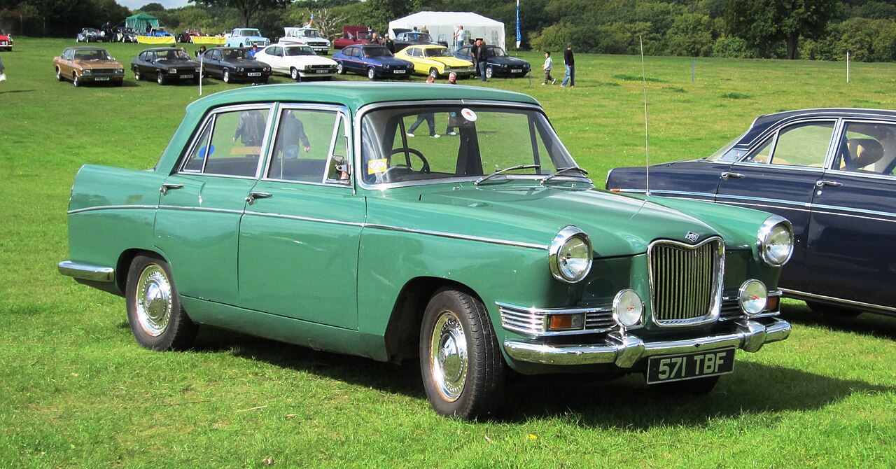 Riley 4Farina-styled B-series 1959–1969