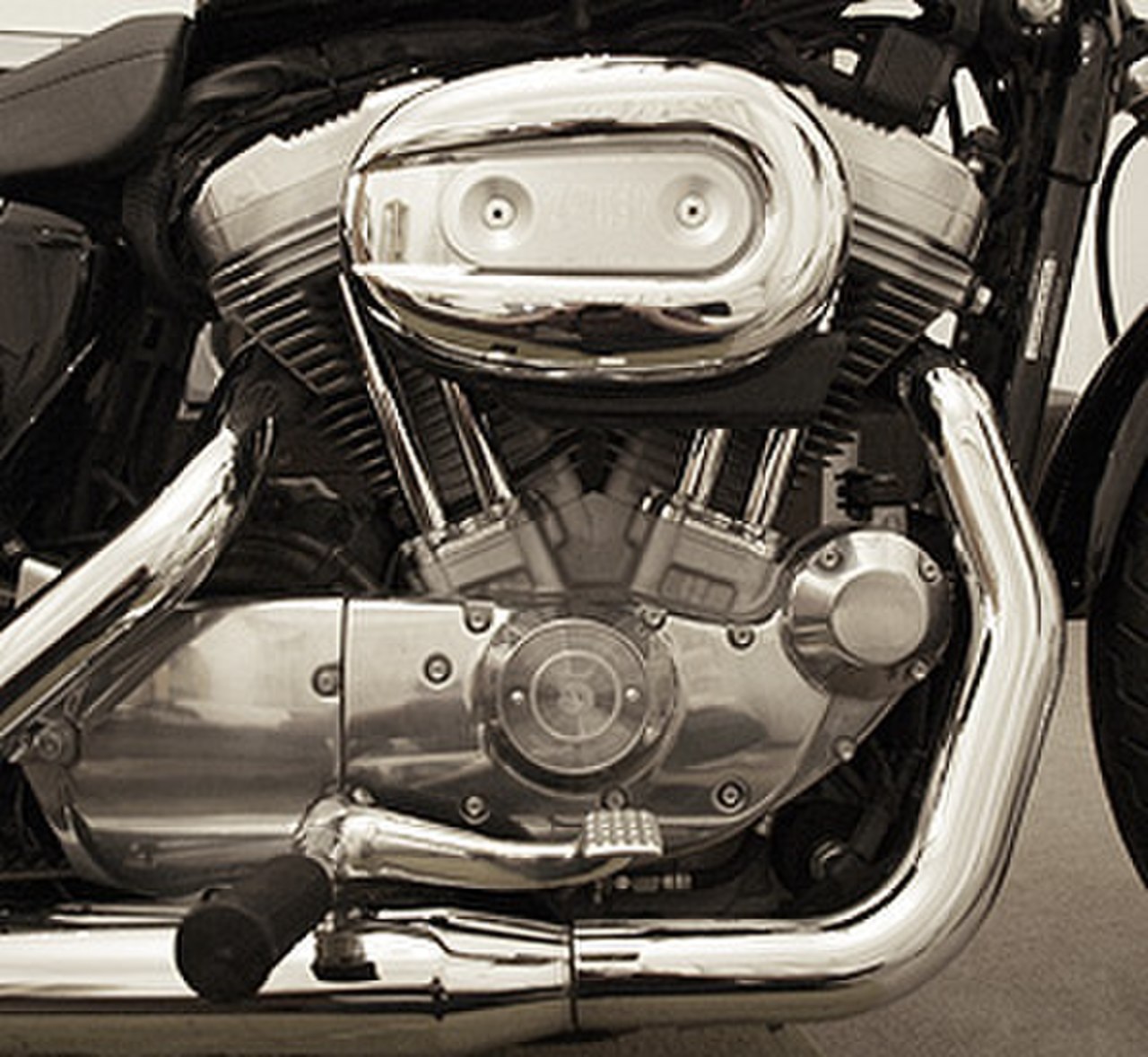 Harley-Davidson 45° V-twin, Sportster Evolution engine