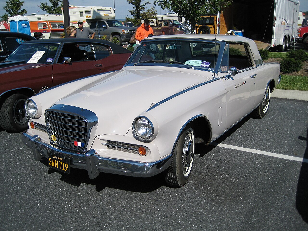 Açıklama: The blinkers became round in 1963