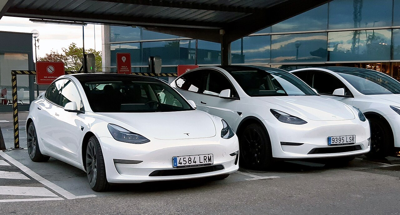 Tesla Model Y 2020 – Günümüz