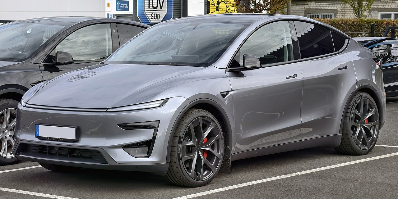 Tesla Model Y 2020 – Günümüz