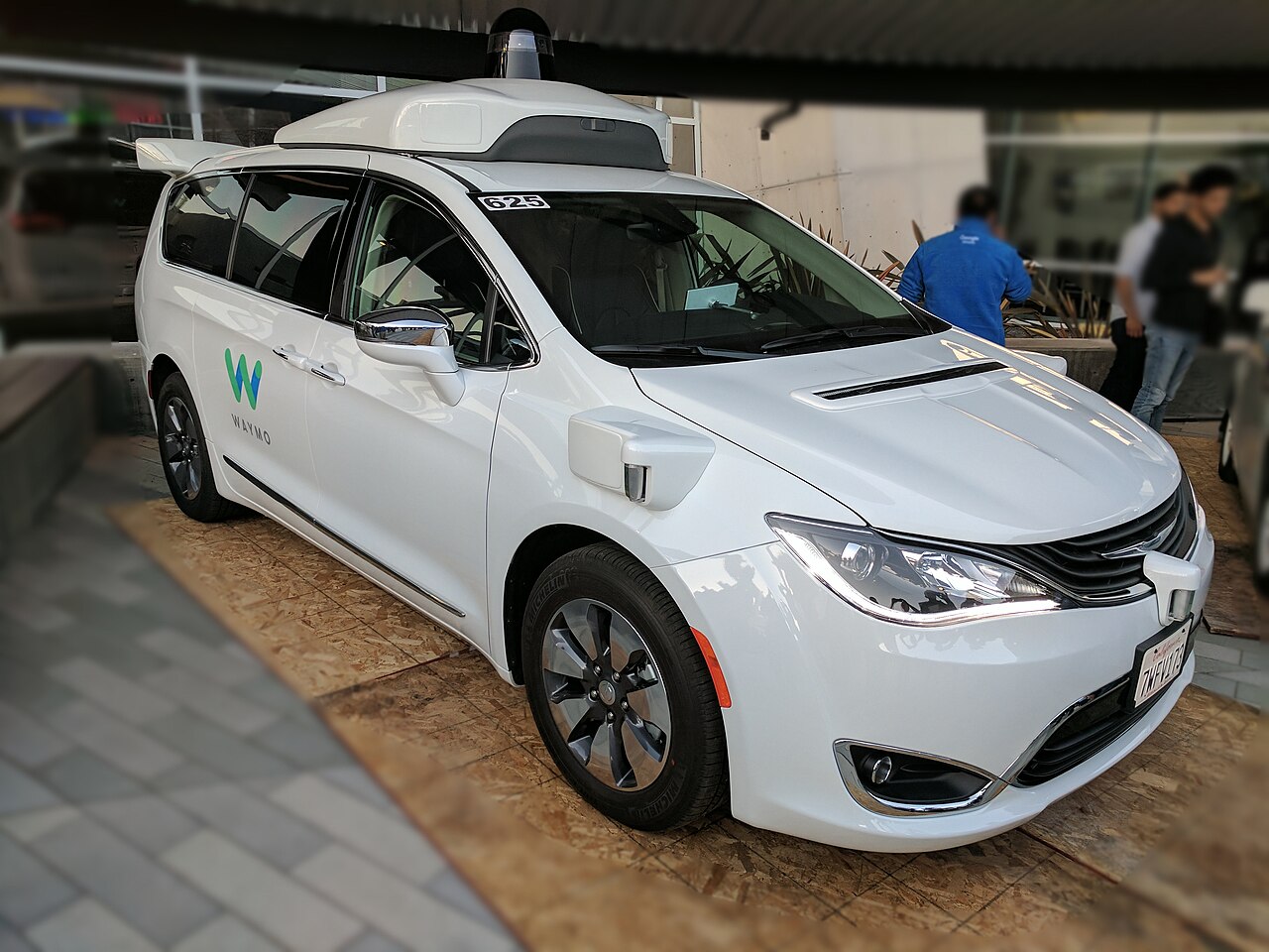 Chrysler Pacifica (minivan) 2016 – Present
