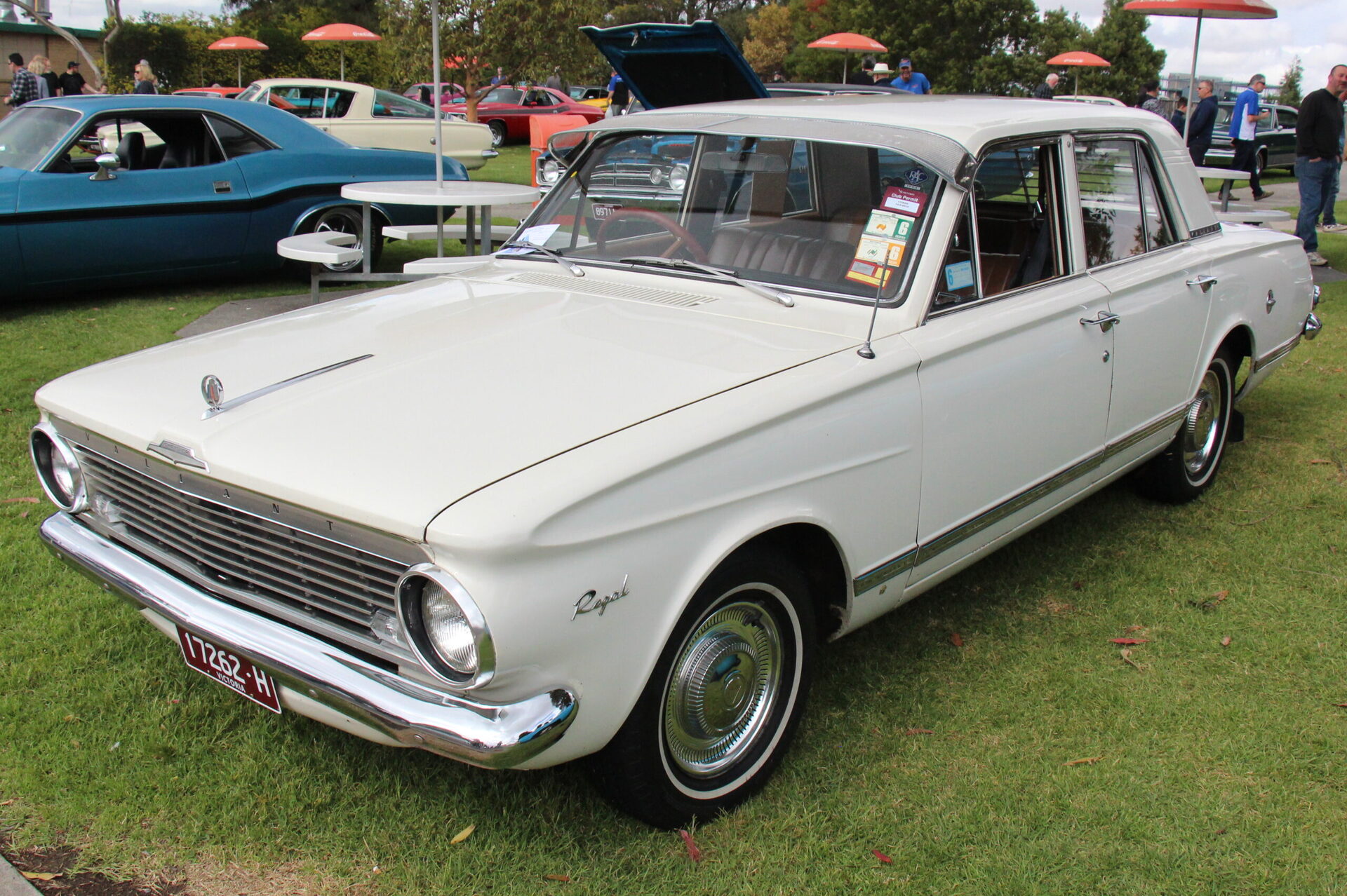 Açıklama: Chrysler Valiant (AP5) - Wikipedia