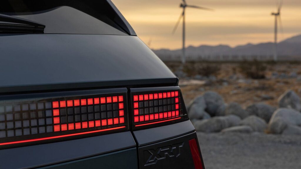 2026 Yili Elektrikli Otomobil Piyasasinda Yeni Trendler: Rivian, Genesis, Tesla ve Daha Fazlasi