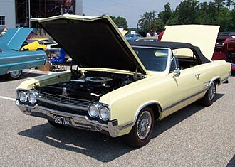 Oldsmobile Cutlass 1961–1999