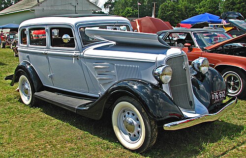 1934 Plymouth
