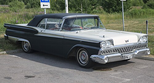 Ford Galaxie 1958-1974 (ABD) / 1964-1968 (Avustralya) / 1967-1983 (Brezilya)