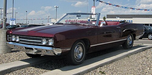 Ford Galaxie 1958-1974 (ABD) / 1964-1968 (Avustralya) / 1967-1983 (Brezilya)