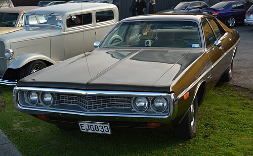 Dodge Coronet 1949–1959, 1965–1976