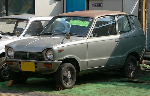 Suzuki Fronte 360 sedan 1967-1970