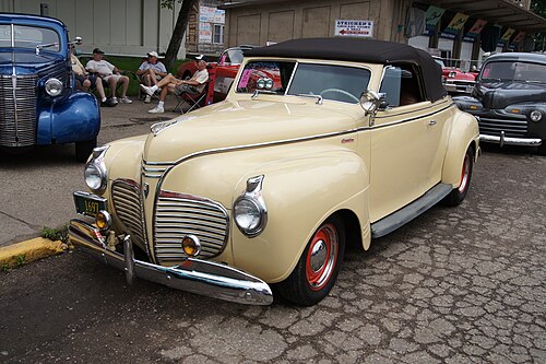 1941 Plymouth Model P-12 Special Deluxe