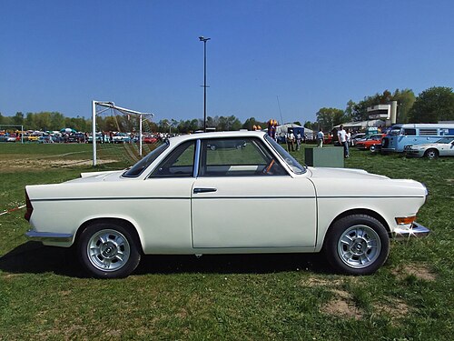BMW 700 Ağustos 1959 – Kasım 1965