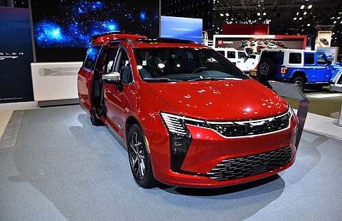 Chrysler Pacifica (minivan) 2016 – Present