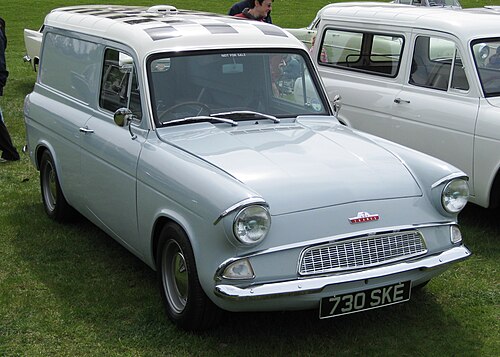Açıklama: File:Ford_Thames_7_cwt_Anglia_based_reg_1961.JPG