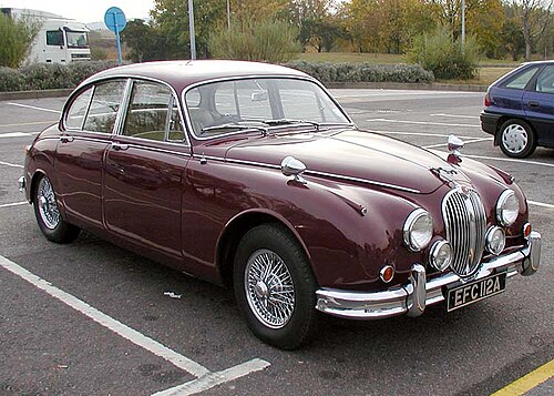 Jaguar Mark 2, 240 ve 340 1959–1967 (Mark 2; 83.976 adet), 1967–1969 (240 & 340; 7.234 adet)