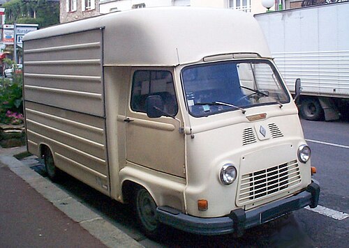 Renault Estafette 1959–1980 (Fransa) | 1965–1969 (Cezayir) | 1975–1978 (Romanya) | 1964–1986 (Meksika)