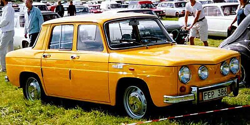 Renault Renault 8 1962–1973, 1965–1976 (İspanya), 1968–1972 (Romanya)