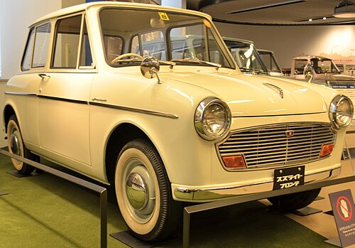 Suzuki Fronte 360 sedan 1967-1970