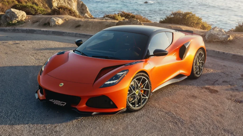 Lotus Emira 420 Sport: Daha Güçlü ve Agil Bir Sürüş Deneyimi