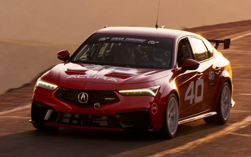 Acura, Integra Type S Yari-Spor Modulu ile Pikes Peak Ileri Tekerleklili Rekorunu