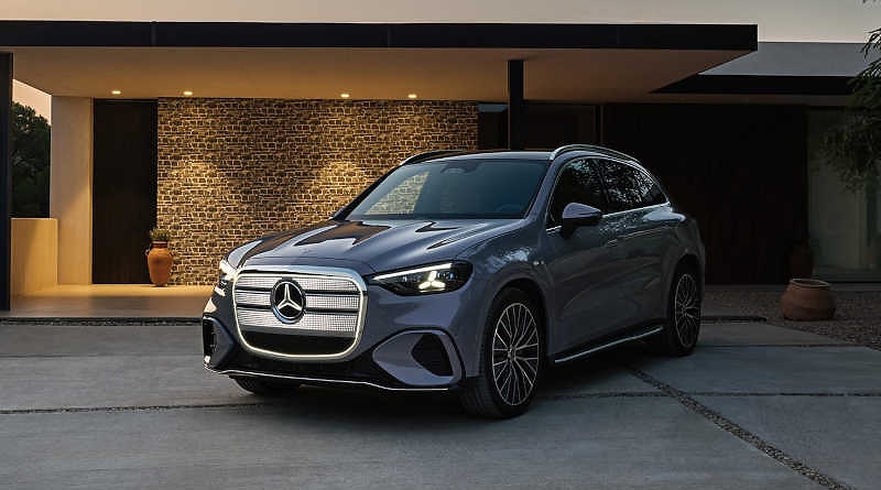Mercedes-Benz'den yeni elektrikli lüks tasarım detayları Arizona'da!