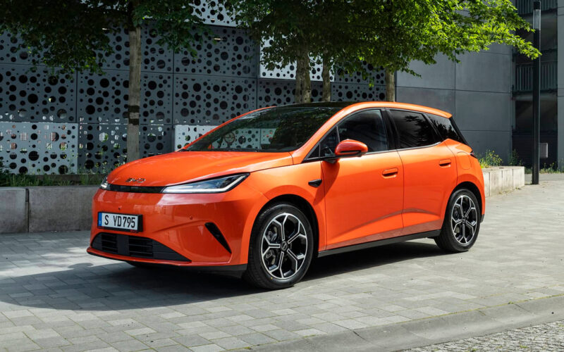 BYD'nin Ucuz Hibrit Modeli Dolphin G DM-i Fransa'da Satin Alinabilir Oldu