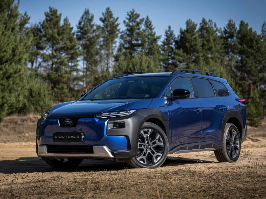 Toyota bZ4X Touring AWD Executive Test Sonucu: Yeni Kombi SUV