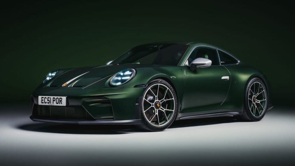 Porsche 911 GT3, Britanya'nin Ilk Porsche'ya Hitabet Ediyor