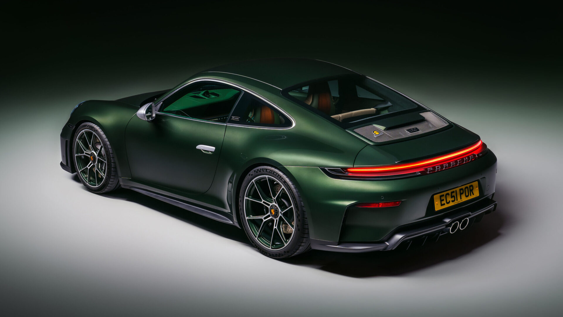 Porsche 911 GT3 Touring Earls Court 51 revealed