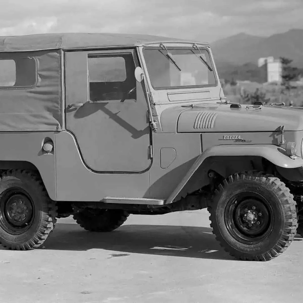 Toyota Land Cruiser 40 Parts To Re-Enter Production, Including Engines