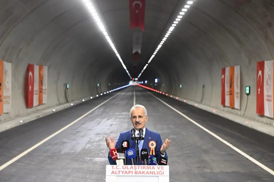 "YOLUMUZ TAMAMLANDIĞINDA SEYAHAT SÜRESİ 20 DAKİKA KISALACAK" 2 "YOLUMUZ TAMAMLANDIĞINDA SEYAHAT SÜRESİ 20 DAKİKA KISALACAK" 2