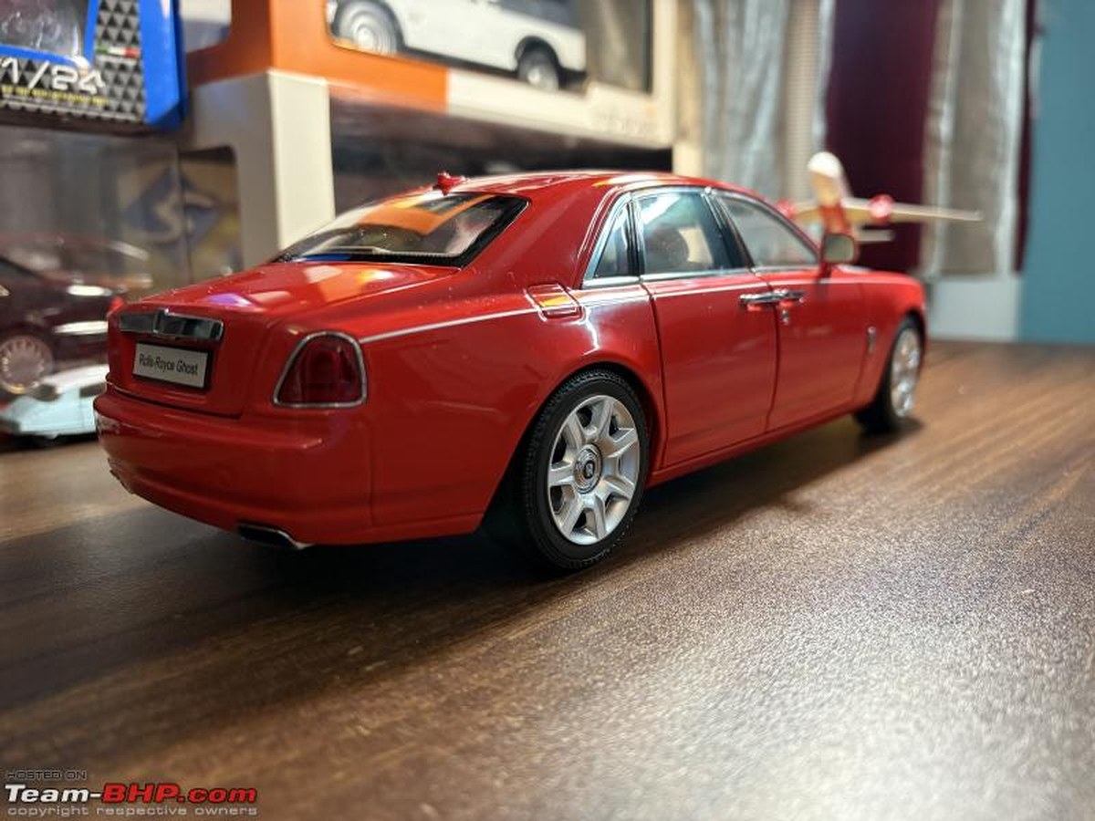 Kardeşinden Hediye: 1/18 Ölçekli Kyosho Rolls-Royce Ghost Modeli