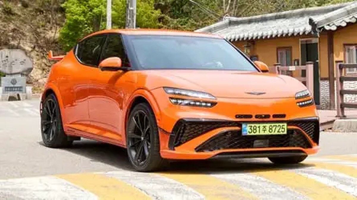 Hennessey Blackbird'ün Tüm 71 Üretim Hakkı Dört Saat İçinde Tükeniyor
