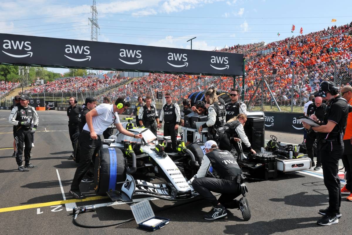 Cadillac, F1 Ekibi Satışı İddialarını Kesin Bir Şekilde Reddetti