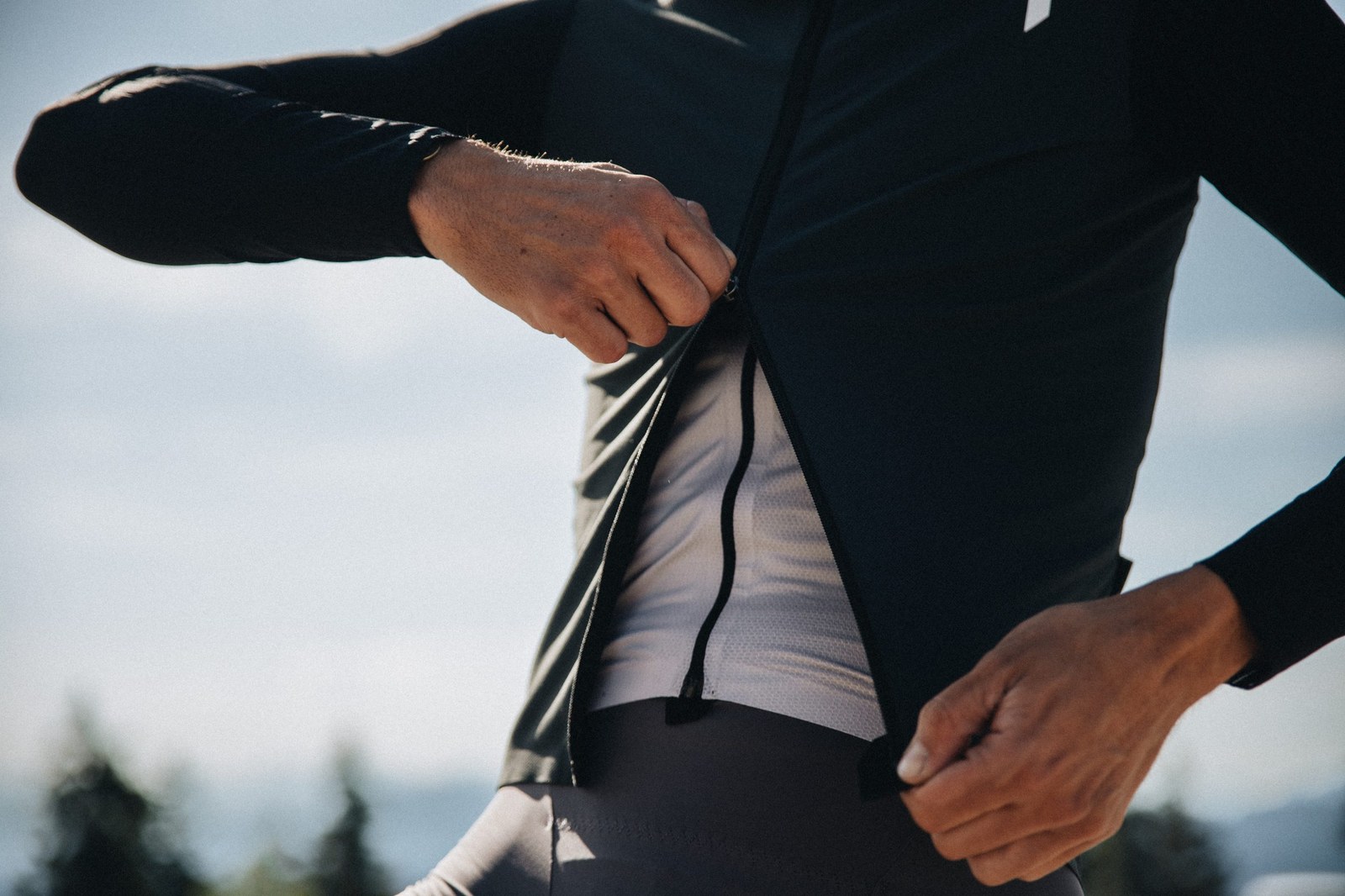 Assos'tan Soğuk Havalarda Performansı Artıran Yeni ThermoBooster P1 Katmanı