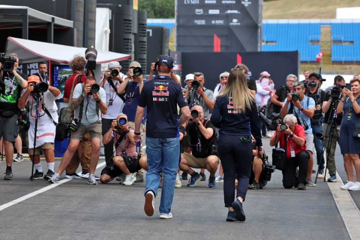 Verstappen: "Emeklilik, Rakiplere Transferden Daha Yakındı