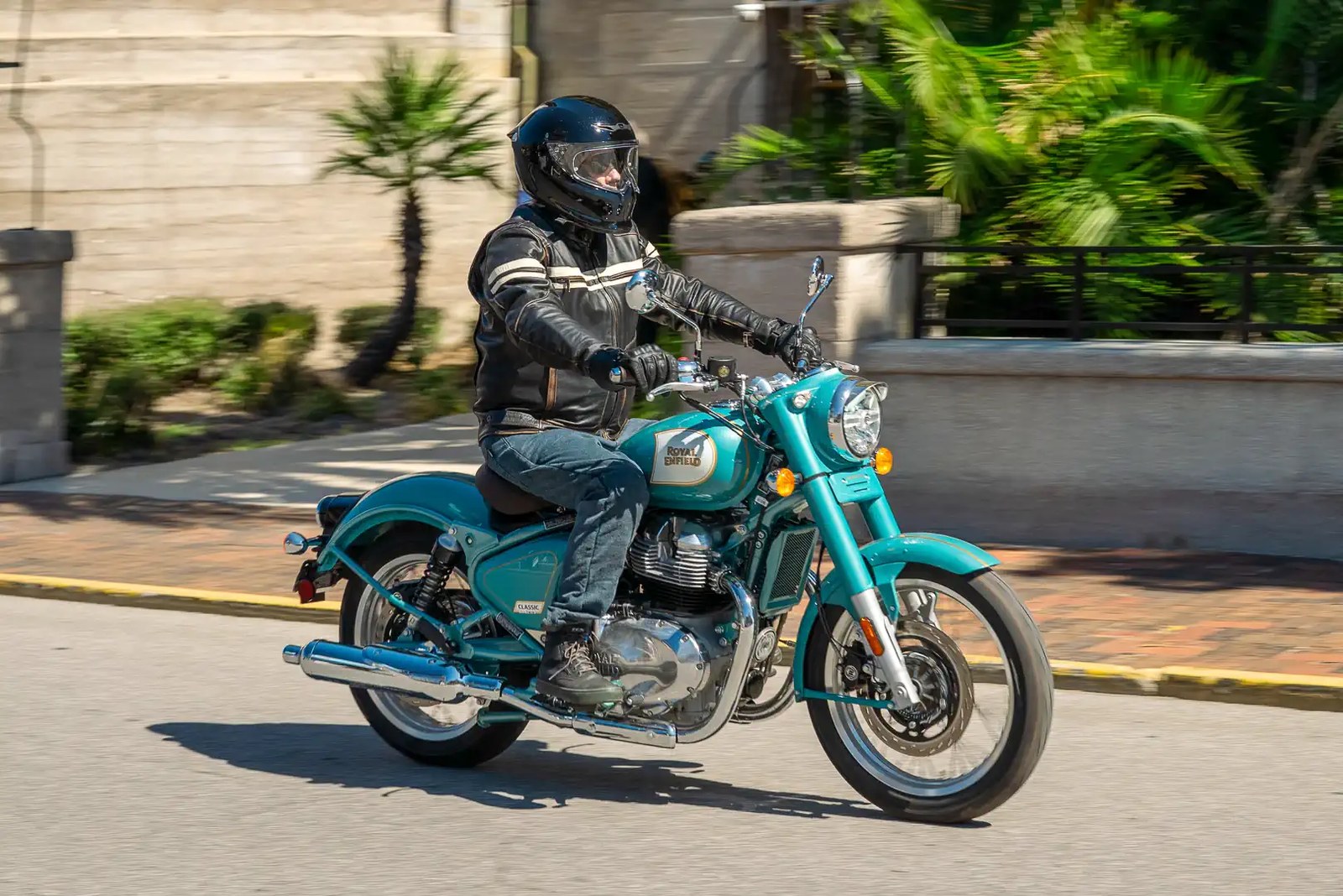 2026 Royal Enfield Classic 650 Review: 14 Fast Facts