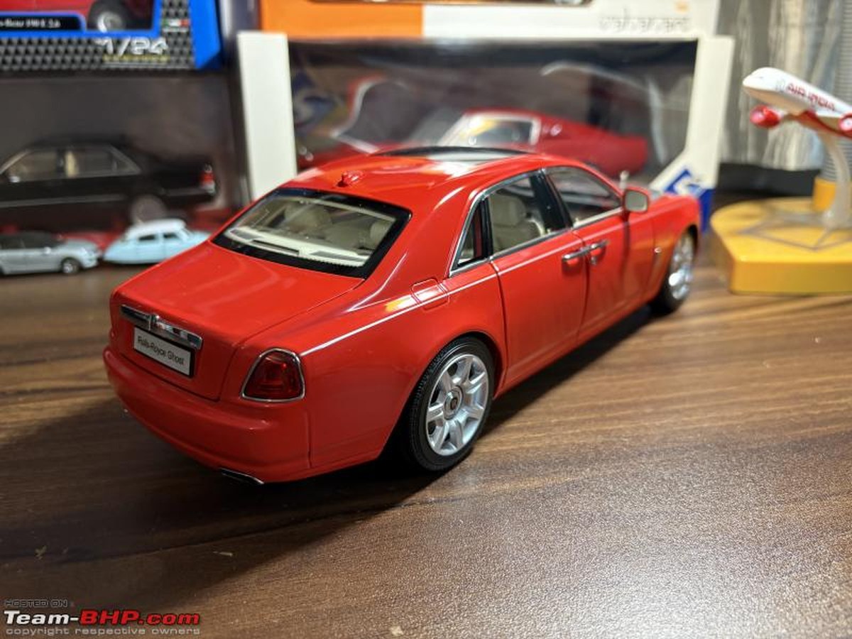 Kardeşinden Hediye: 1/18 Ölçekli Kyosho Rolls-Royce Ghost Modeli