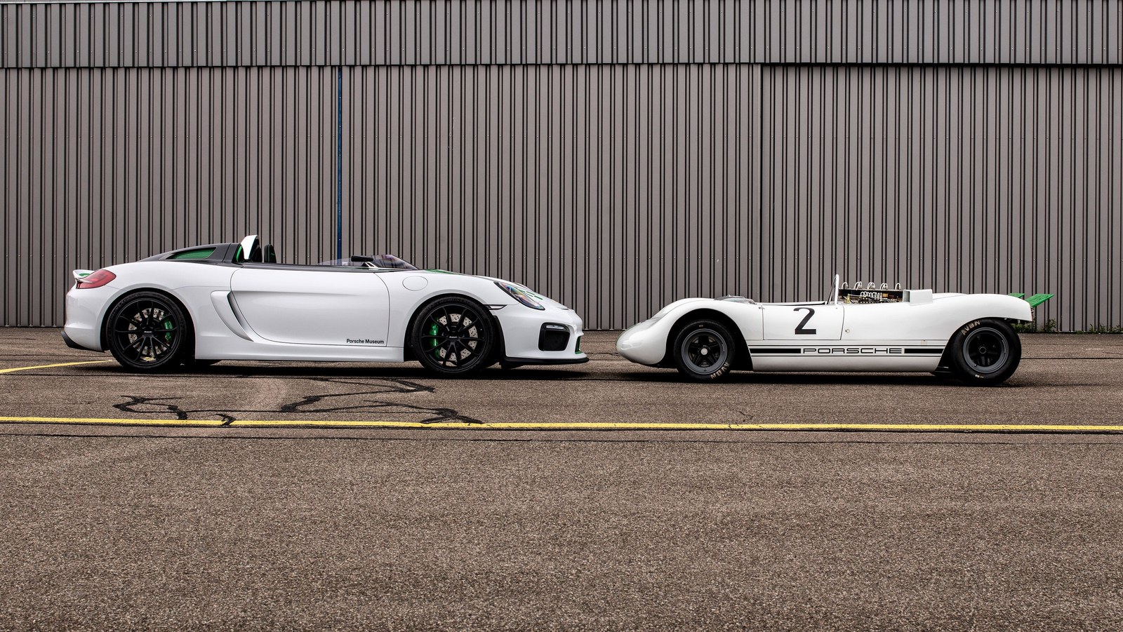 Land vehicle, Vehicle, Car, White, Sports car, Supercar, Automotive design, Performance car, Coupé, Wheel,