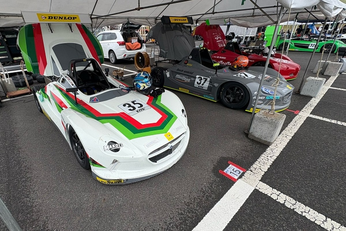 Okayama GT PowerTour'da Cuma gününe damga!